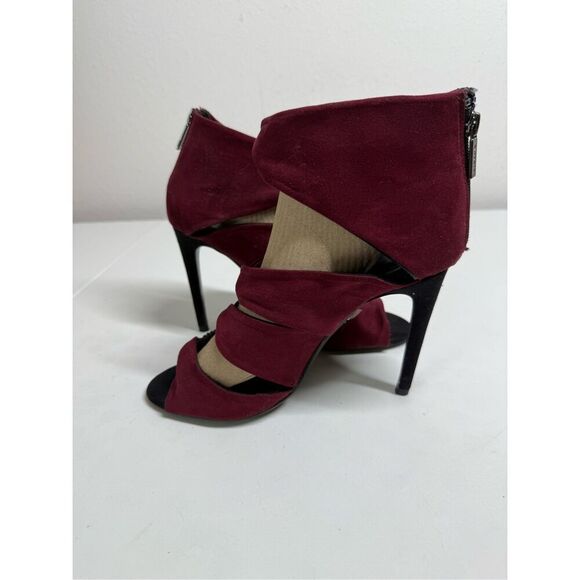 Express fashion statement sequin heels Size 8 Black Burgundy Back Zip - Picture 2 of 10